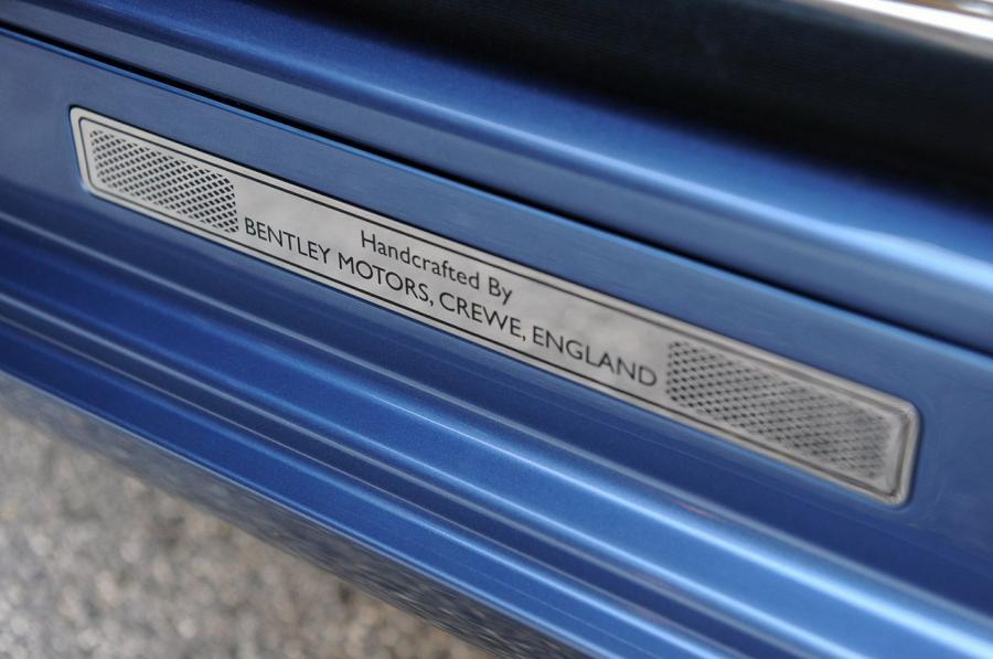  Bentley Mulsanne 2011 года  (фото 8 из 70)